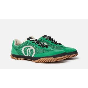 Stella McCartney S-Wave Sneakers
Size 6